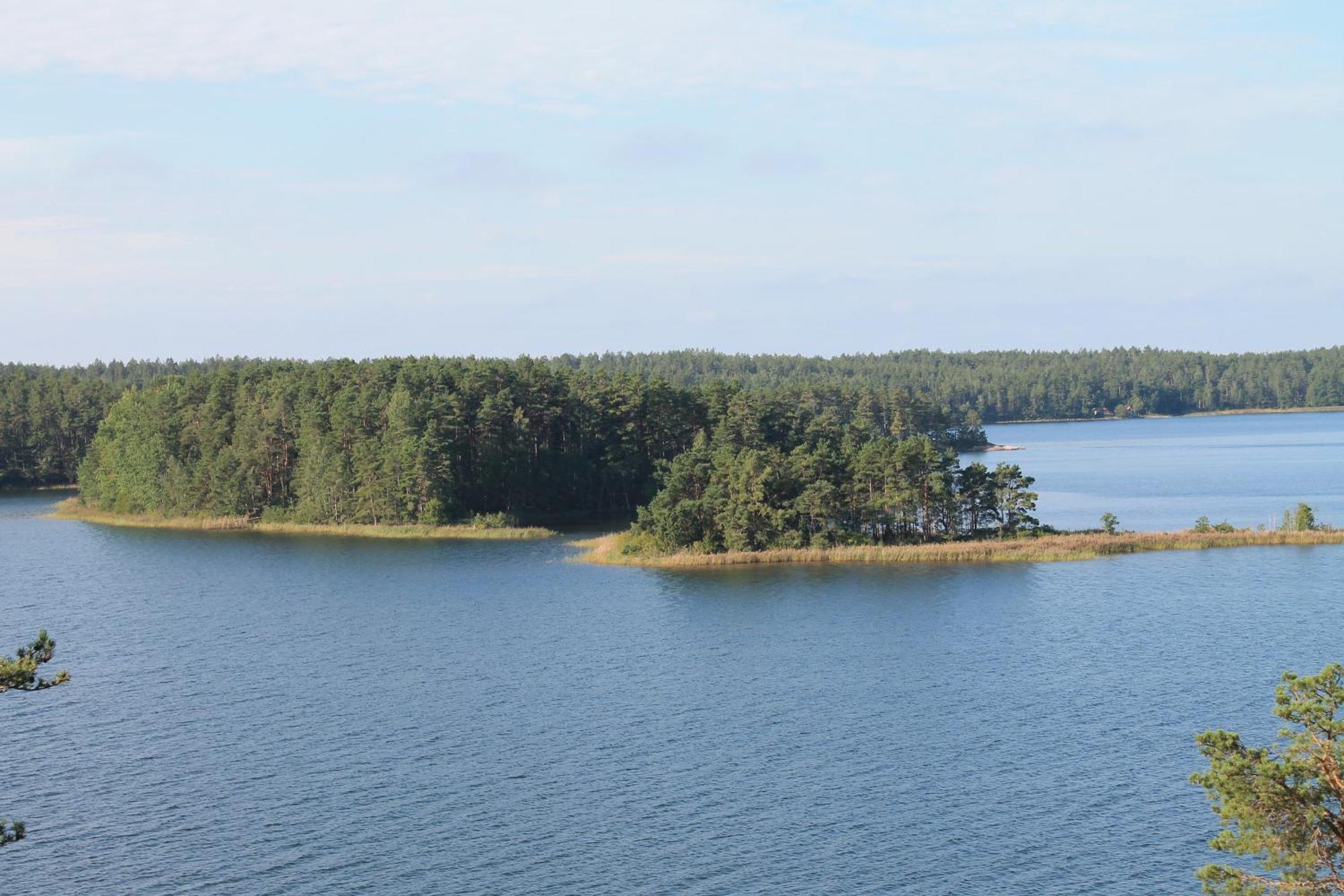 Вилла Gaerdsholmens Skaergardshemman "Eken" Edsbruk Экстерьер фото